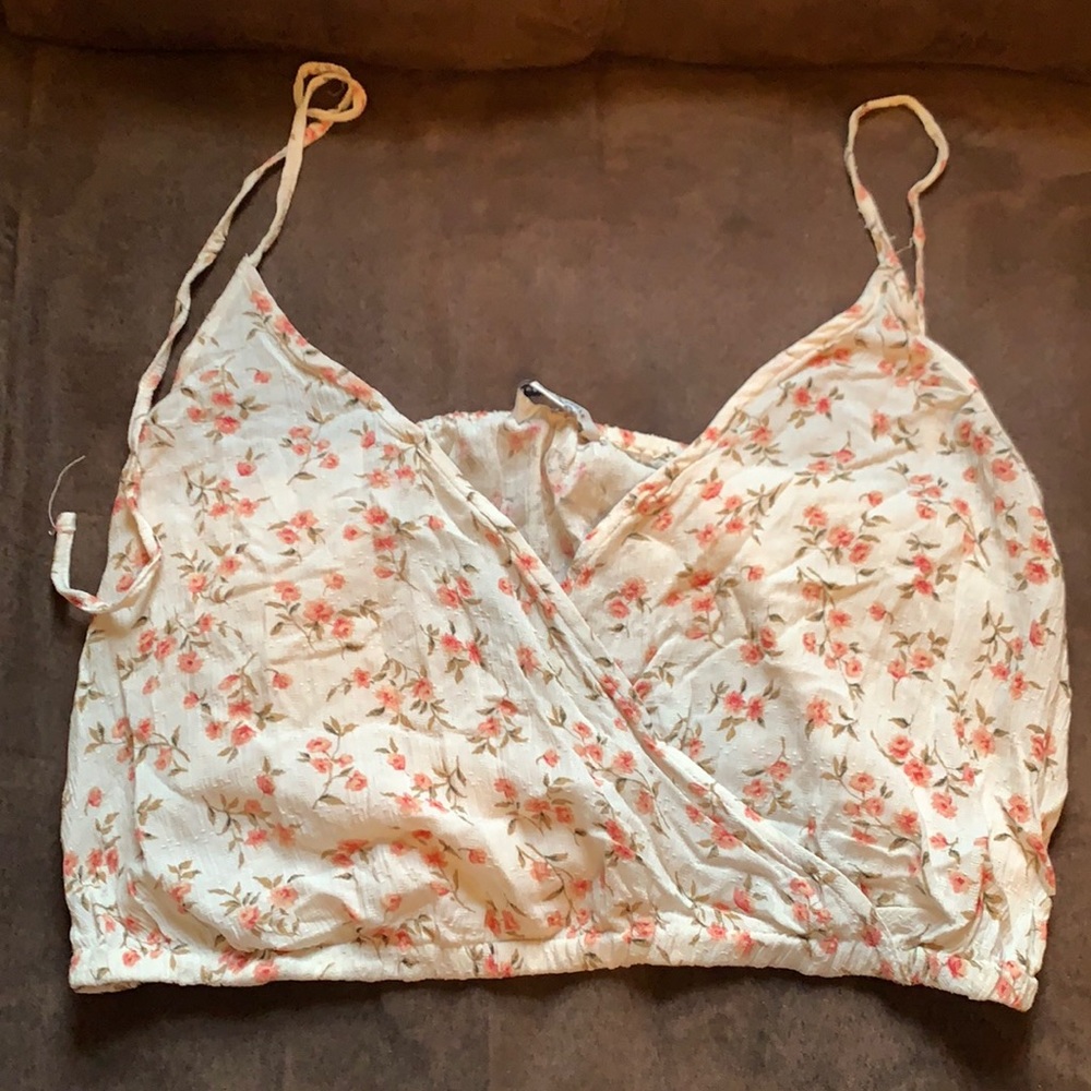 american eagle crop top
